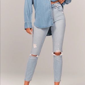 Light wash Abercrombie jeans